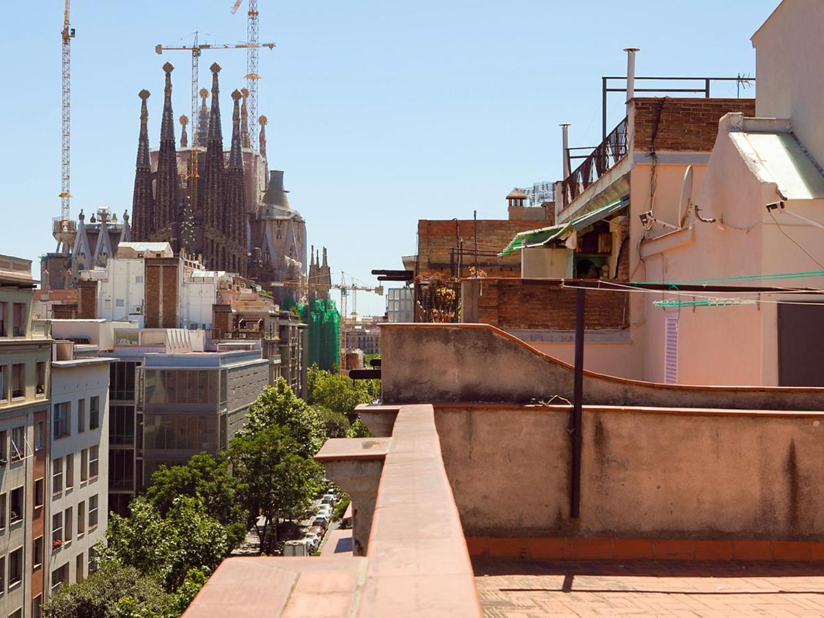 Apartment Eixample Dret Sagrada Familia By Interhome Barcelona Exteriör bild