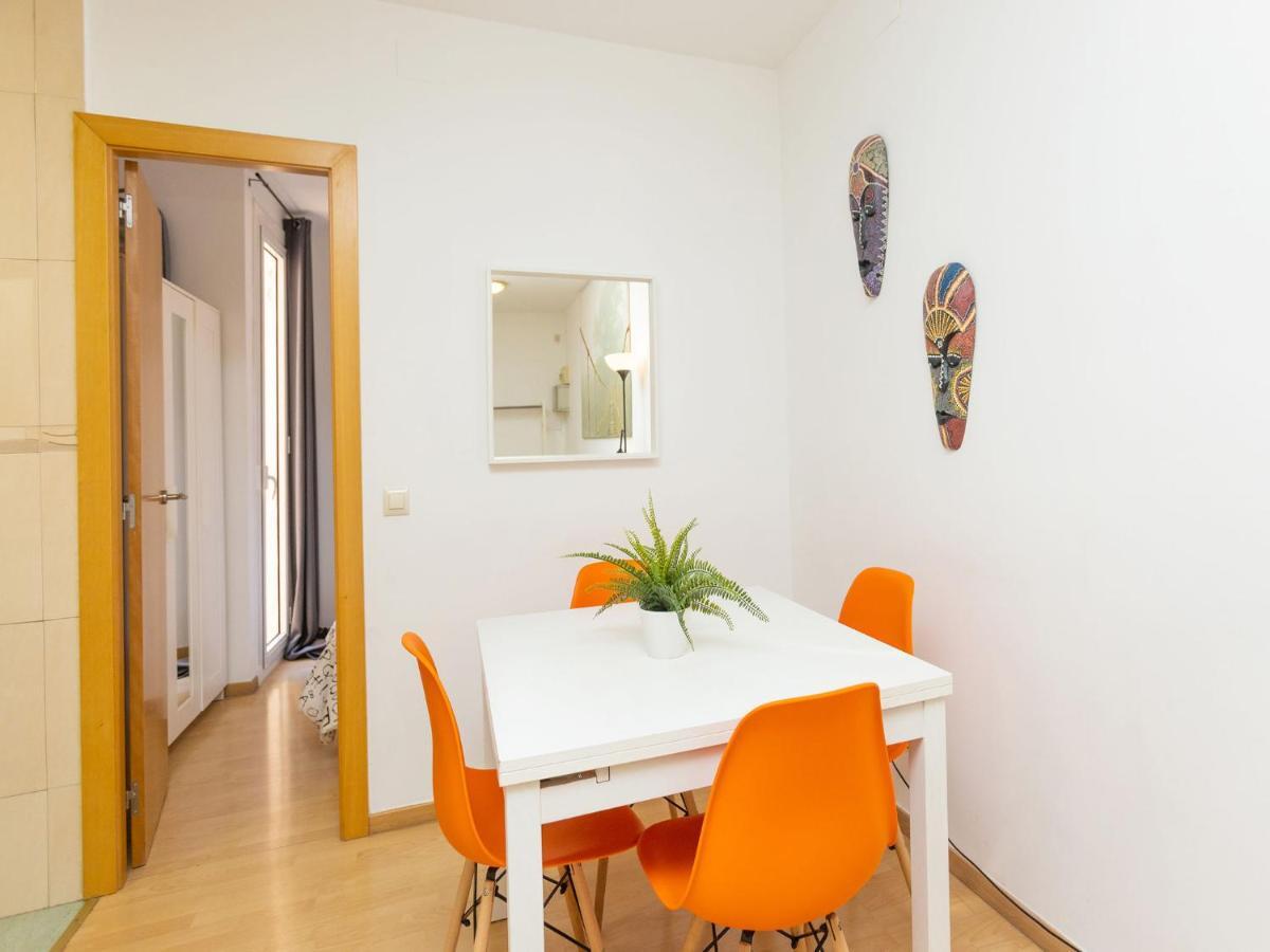 Apartment Eixample Dret Sagrada Familia By Interhome Barcelona Exteriör bild